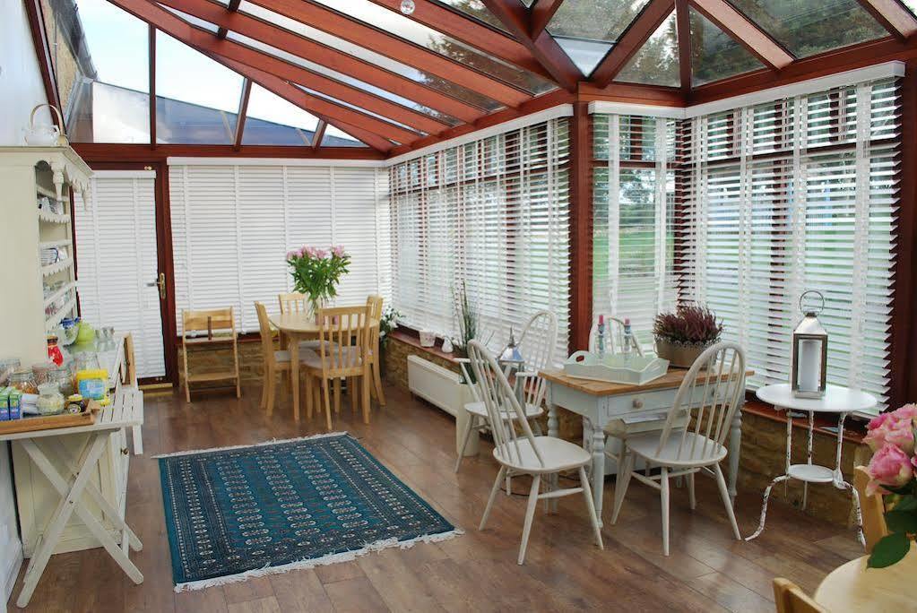 Stoneleigh Barn Bed And Breakfast Sherborne  Bagian luar foto