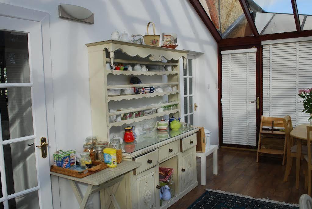 Stoneleigh Barn Bed And Breakfast Sherborne  Bagian luar foto