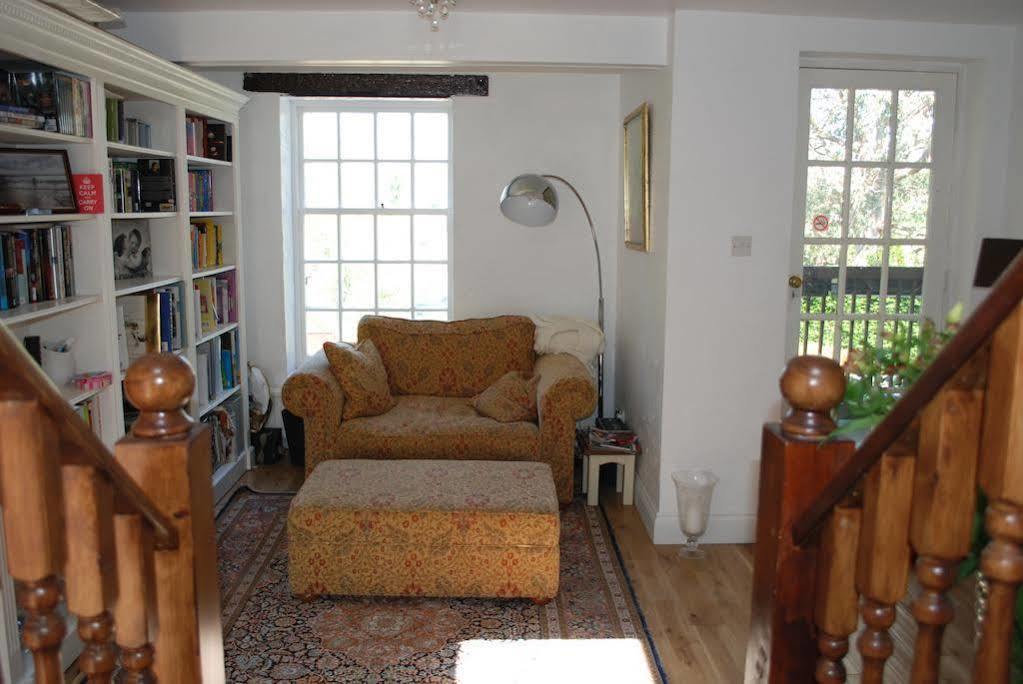 Stoneleigh Barn Bed And Breakfast Sherborne  Bagian luar foto